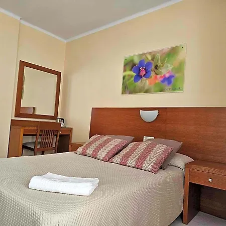 Marazul By Fitzgeralds Hotel Nerja